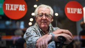 'El cas de l’avi pistoler’ o la soledad de los ancianos: cada año los Bombers recuperan 150 cadáveres en Barcelona