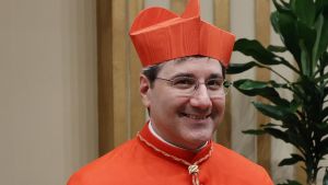 Vaticano continua abrindo exceções para permitir celebração da missa tridentina