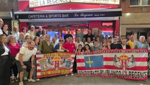 Dos coches, diez corazones y Sentimiento Rojiblanco para Andorra