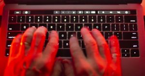AI leaders are sounding the alarm and our leaders are covering their ears