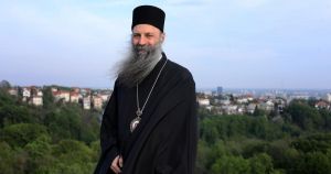 Biti teolog ne znači ništa, jer ako je teologija znanje o Bogu, onda je teolog, možda i ponajveći, i sam Sotona, Otac laži