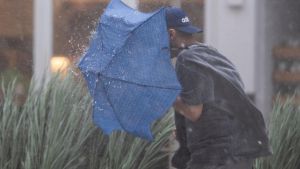 Regnerischer Tag: Wo sogar Gewitter und Sturmböen drohen