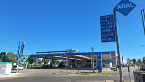 Bis zu 2,75 Euro für den Liter Diesel: Tanken in der Region ist so teuer wie nie