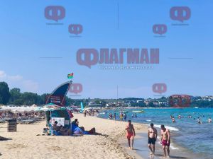 Созопол отличава спасителите си: 69 акции и 87 души в риск на плаж 