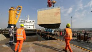 Più lavoratori al porto di Monfalcone: via libera all’aumento di 22 unità