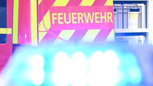 Schiff auf dem Rhein steht in Vollbrand – großer Löscheinsatz im Ortenaukreis