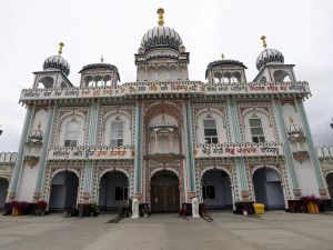 Lorne Gunter: Revolving-door justice system puts Canadians at risk Early on Friday, Aug. 21, during morning prayers at the Nanaksar Gurdwara Gursikh Temple in rural Northeast Edmonton, Austin Sim-Pelletier was alleged to have entered and stabbed two Sikh worshippers with a screwdriver.