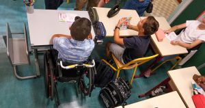 Scolarisation des élèves handicapés : «L’école inclusive a été trahie par les politiques publiques»