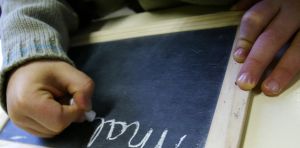 Comment l’écriture en miroir reflète la richesse de l’écriture manuscrite