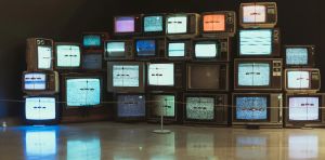 Repenser le rôle des médias, des journalistes et de l’Arcom