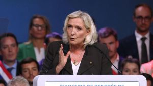 Marine Le Pen convierte la vivienda en el nuevo caballo de batalla de la 