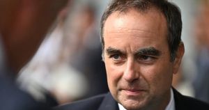 Héritage : le nouveau cadeau fiscal de Lecornu aux 1 % des Français les plus riches