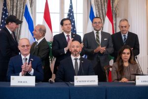 Lebanese and Israeli envoys hold ‘positive’ meeting in DC as Aoun arrives in Paris