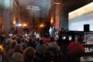 Visca els festivals que converteixen esglésies en sales de cinema!