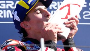 Márquez no va a soltar la presa