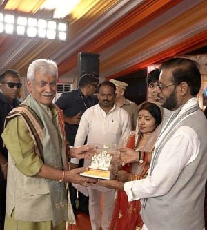 Unity will restore India’s ancient glory: LG Sinha
