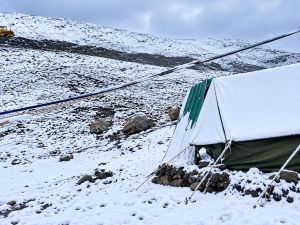 Season’s First Snowfall Blankets Kabul Gali, Winter Sets In Across Gurez Heights