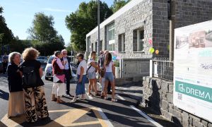 Scuole a Ivrea, 70 alunni in meno e lavori per 420mila euro su infissi e accessibilità