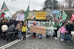 Konecta, mille esuberi in Italia, di nuovo a rischio anche la sede eporediese