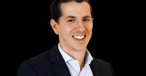 Quem domina o génio da lâmpada?