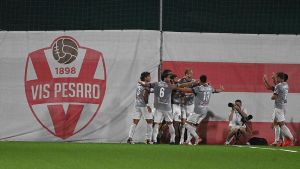 A Pesaro la Reggiana fa innamorare. Portanova & Sipos firmano un poker