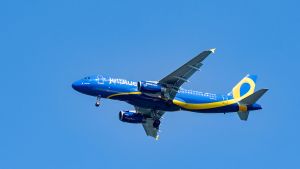 JetBlue Promised Free Seat Selection on a $379 Fare. A Lawsuit Claims a Passenger Never Got to Choose