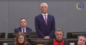 VIDEO Pogledajte kako je Thaci reagirao nakon što je čuo presudu