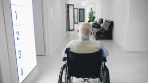 Il Veneto e la nuova legge per i caregiver: tutele, smart working e psicologo per chi assiste un parente