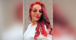 Woman found dead on living room floor by her children on Valentine's Day