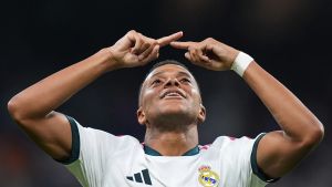 Mbappé no deja nada al azar