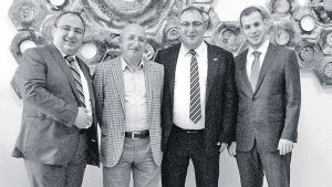 75 cent’lik filmaşini alıp cıvata yapıyor 3-4 dolara ihraç ediyor