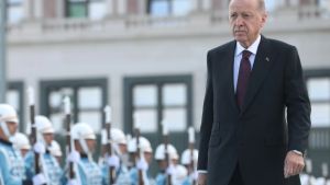 Siyaset düğümü nasıl çözülür?