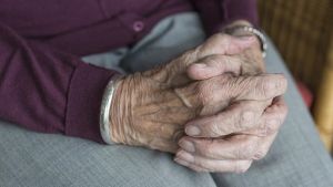 Garb-aging: Çöp birikimi ve yaşlanma