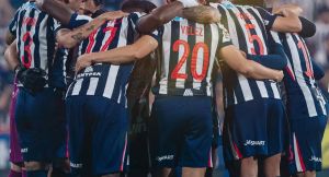 ¿Cuánto afectó perder el clásico en Matute?: las dos posiciones del vestuario en Alianza Lima sobre Guede