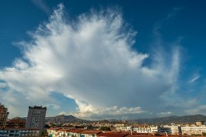 Impresionante tormenta en Archidona. ¿Qué tiempo hara el fin de semana en Málaga y su provincia?