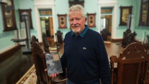 José Miguel Dosal Fernández, emigrante, pastor, empresario y escritor: 