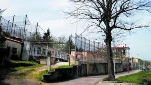 La Justicia autoriza el traslado de tres internos mayores de edad de Sograndio a la cárcel de Asturias