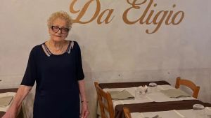 Il ristorante Da Eligio di Pasiano festeggia oggi 65 anni con nonna Luciana