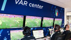 Le “bussate” alla sala Var e la partita Inter-Verona: la Procura di Monza chiede l’archiviazione, “non c’è stata frode sportiva”