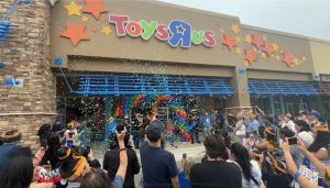 Toys R Us Opening 120 New U.S. Stores In Time For The Holiday Season