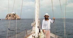 Viaggio nell'universo di Lucio Dalla tra musica, poesia e fotografia