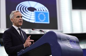 (PORTRET TEDNA) Mark Carney: Novi najboljši prijatelj Evrope, ki se ne pusti ustrahovati