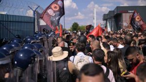 Svakodnevni protesti protiv presude Tačiju i ostalima: Nema drugačijeg mišljenja o OVK, ali njihove žrtve i dalje postoje