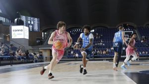 El Alimerka Oviedo Baloncesto acaba la pretemporada con una derrota que deja luces y sombras (69-76)