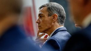 Sánchez se lo está pensando: ¿febrero?, ¿marzo?, ¿agosto?