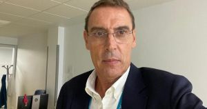 Luis Alberto Martos, cirujano que denunció las listas del Ramón y Cajal: 