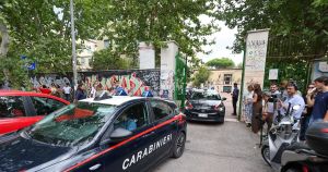 Il caos social e il ruolo dei genitori
