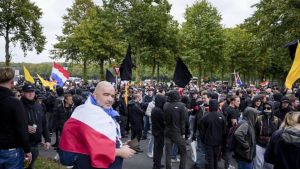 Locoburgemeester Den Haag verbiedt mars ‘Wij zijn het volk’