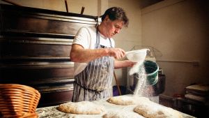 4 Small Business Ideas for People Who Wake Up Before Sunrise
