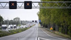 A12 richting Duitse grens bij Zevenaar weer vrij na XR-blokkade